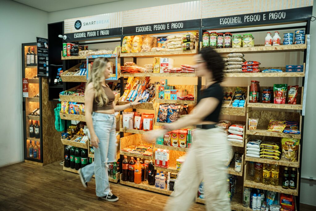 Interior mercadinho